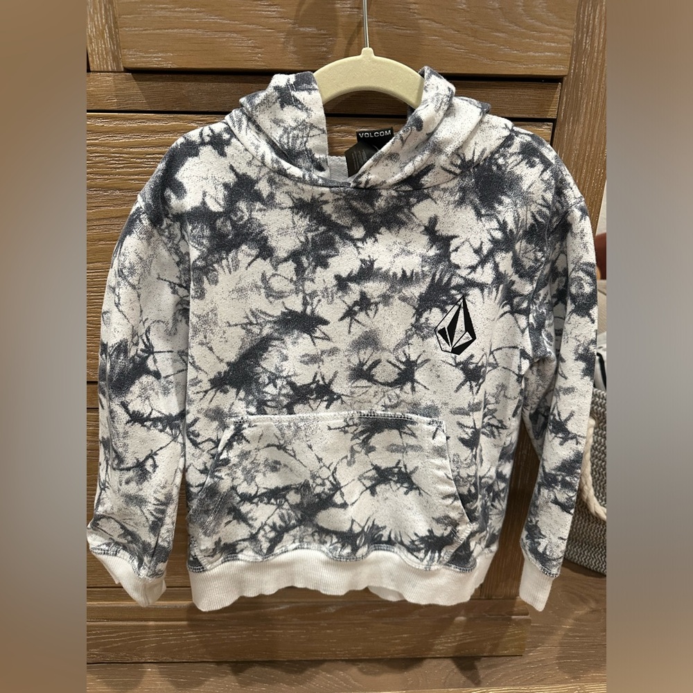 Volcom sweatshirt